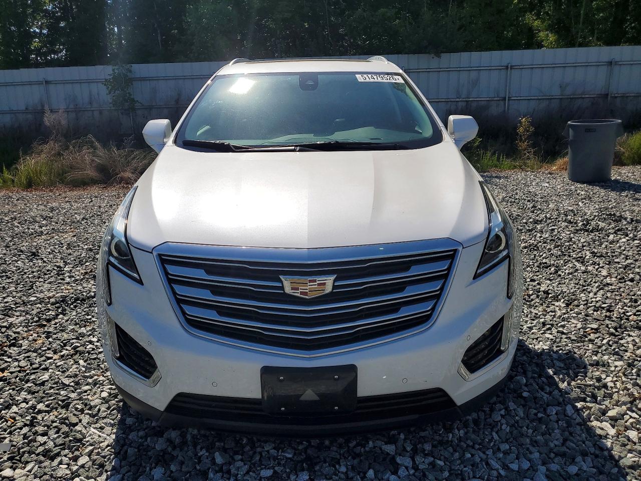 2017 CADILLAC XT5 LUXURY photo 5
