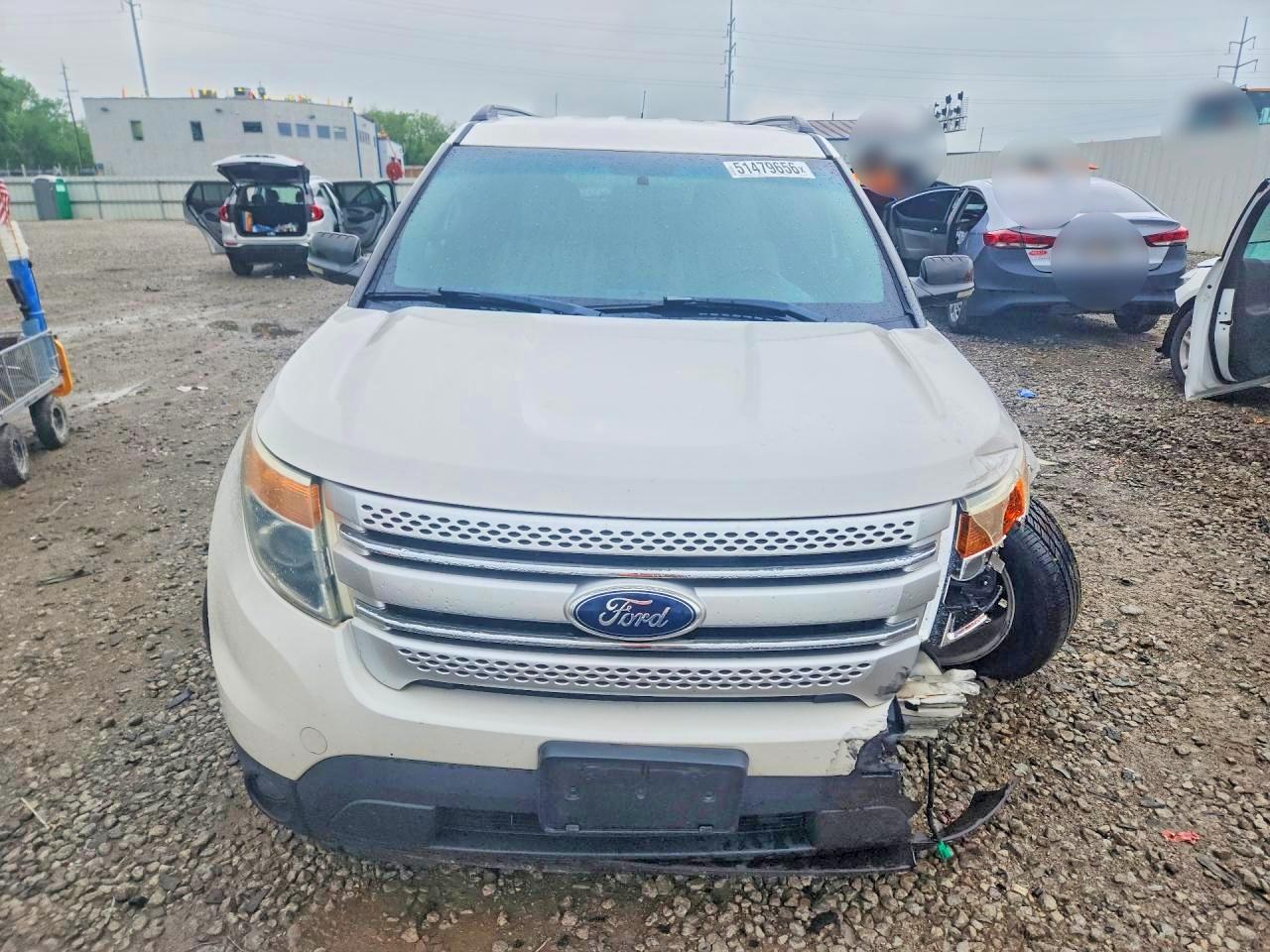 2011 FORD EXPLORER XLT photo 9
