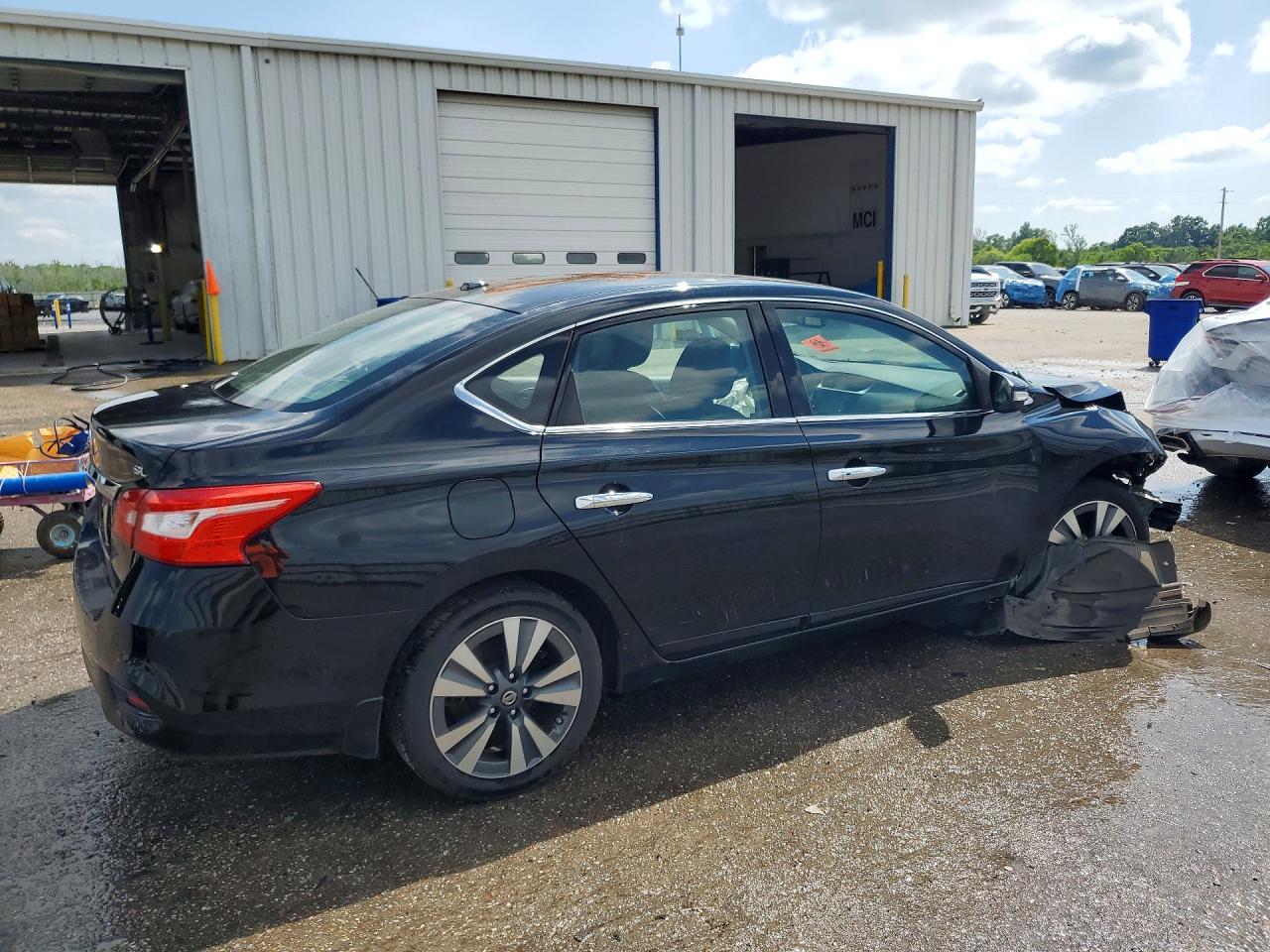 2016 NISSAN SENTRA SL photo 3