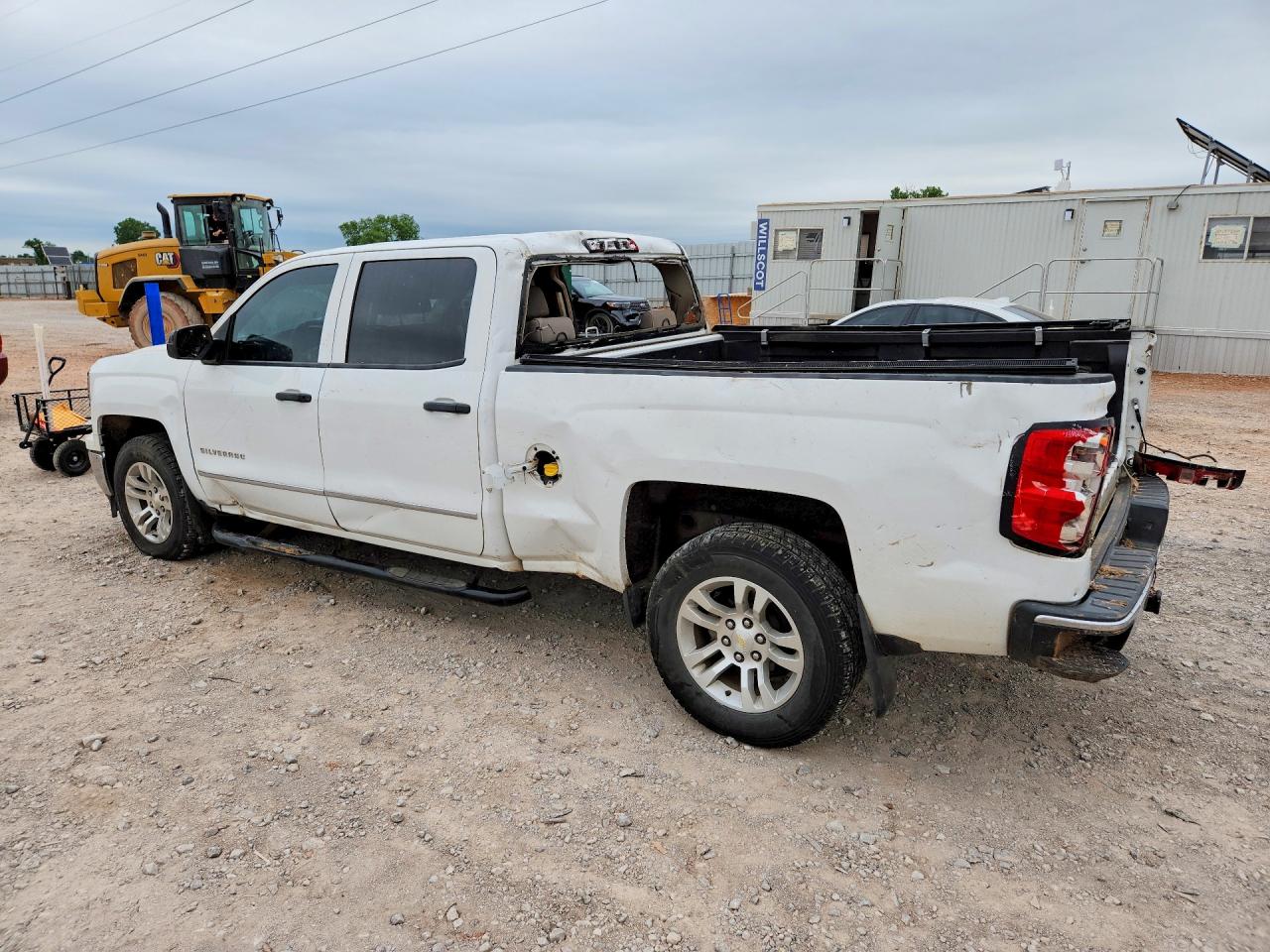 2014 CHEVROLET SILVERADO C1500 LT photo 3