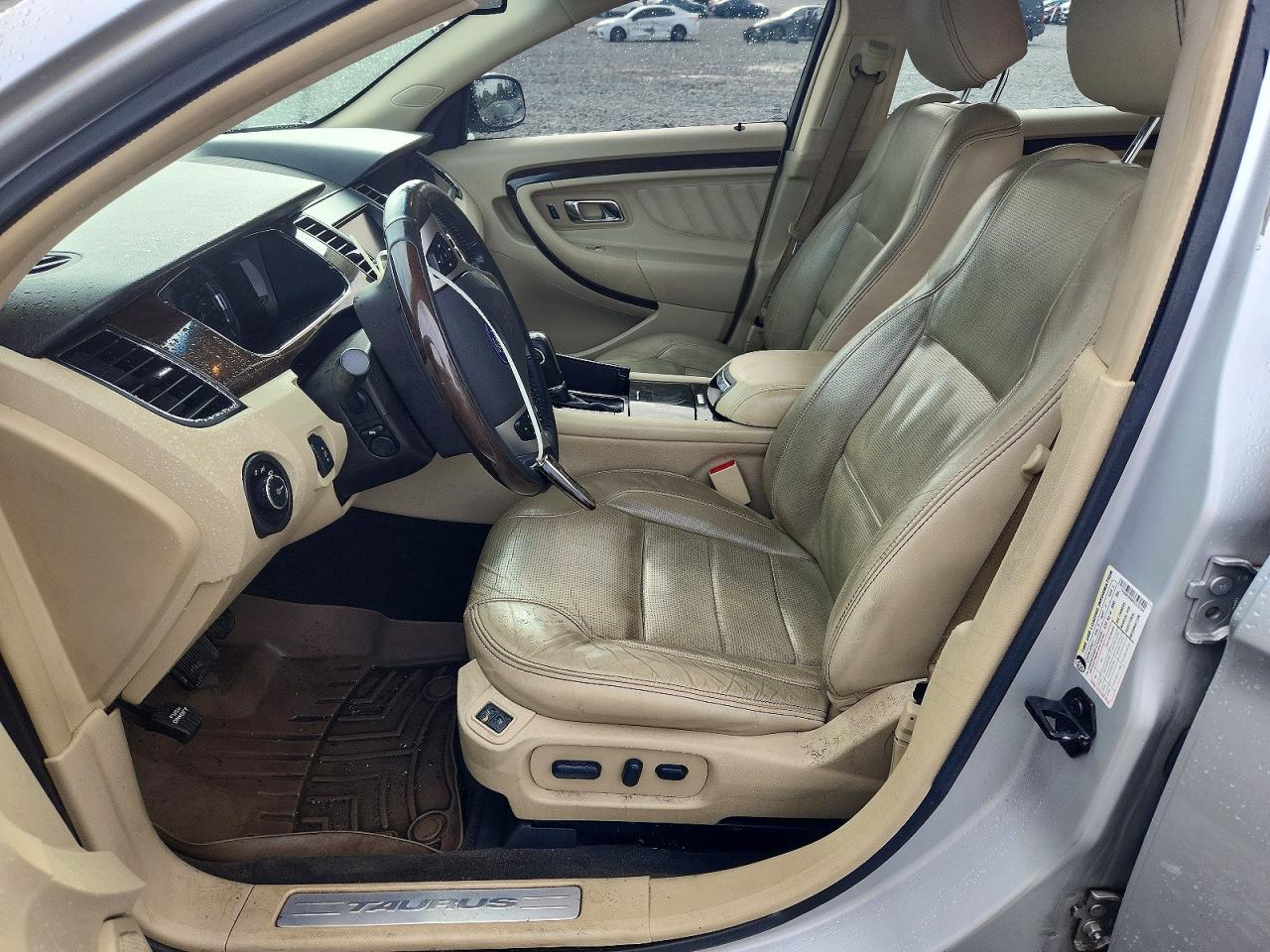 2015 FORD TAURUS LIMITED photo 13