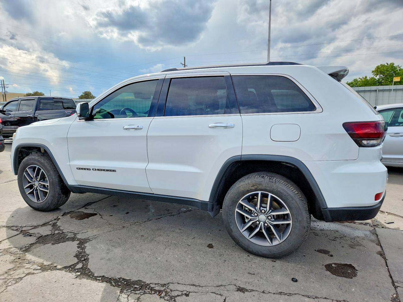 2018 JEEP GRAND CHEROKEE LIMITED photo 4