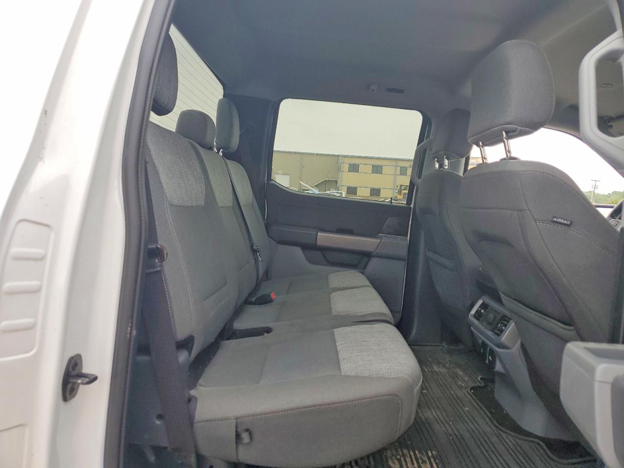 2023 FORD F150 photo 19
