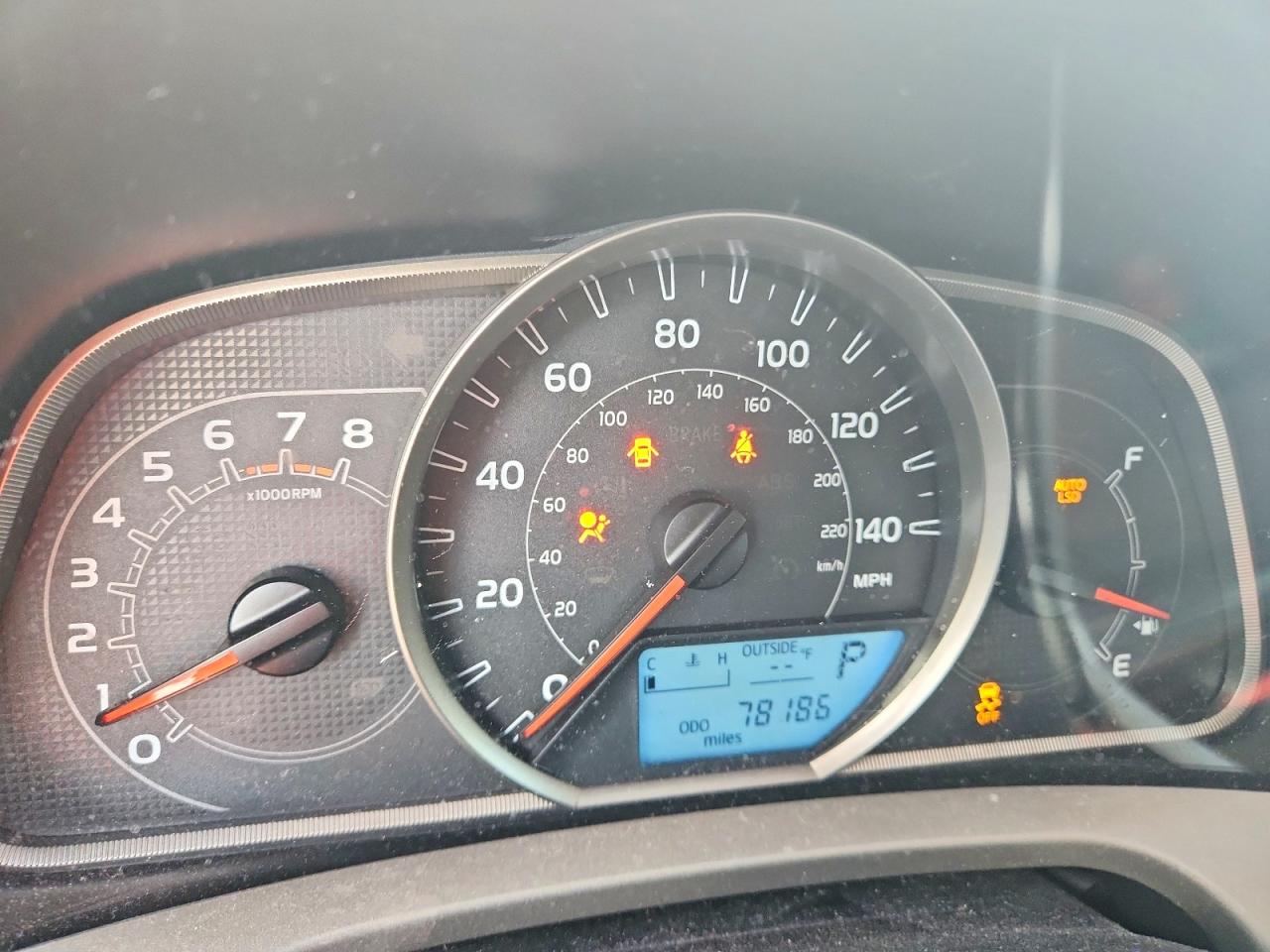 2013 TOYOTA RAV4 LE photo 17