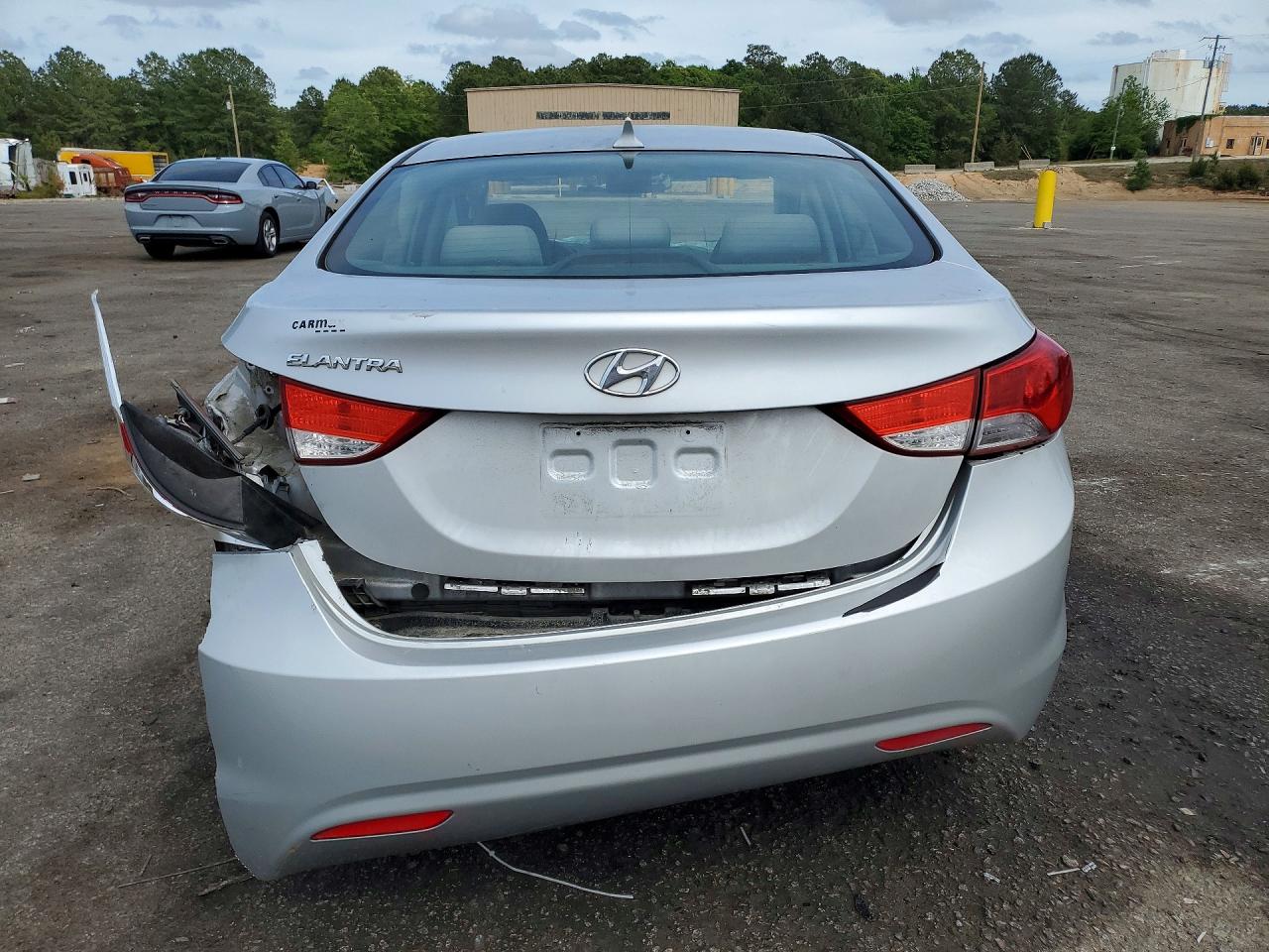 2013 HYUNDAI ELANTRA GLS photo 6