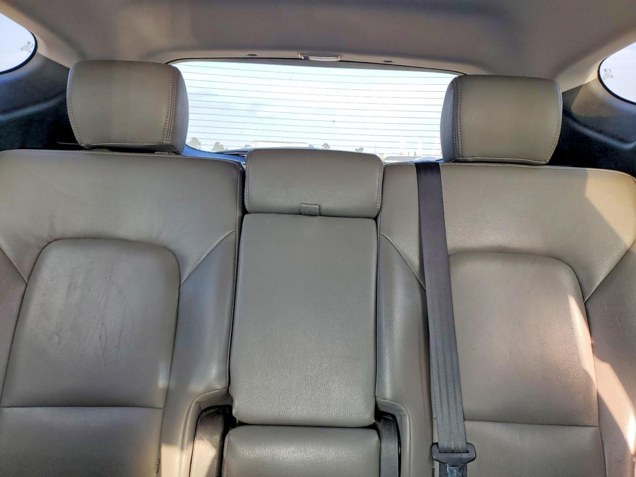 2016 HYUNDAI SANTA FE SPORT 2.4L photo 28