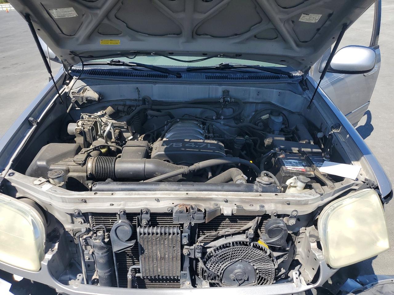 2003 TOYOTA SEQUOIA SR5 photo 23