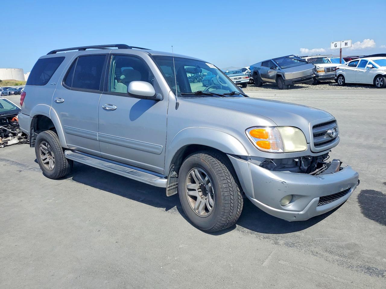 2003 TOYOTA SEQUOIA SR5 photo 7