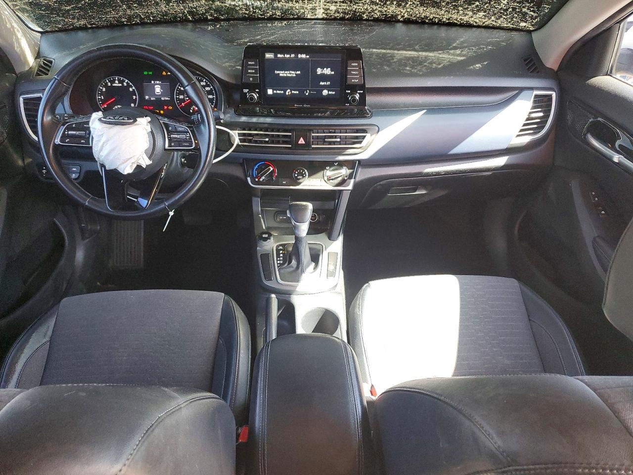 2021 KIA SELTOS S photo 22