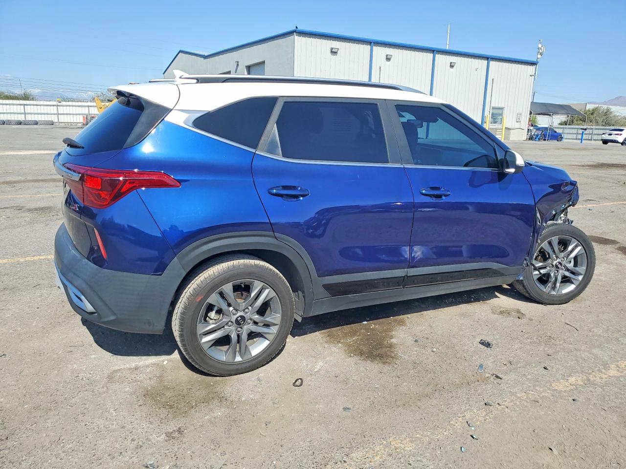 2021 KIA SELTOS S photo 7