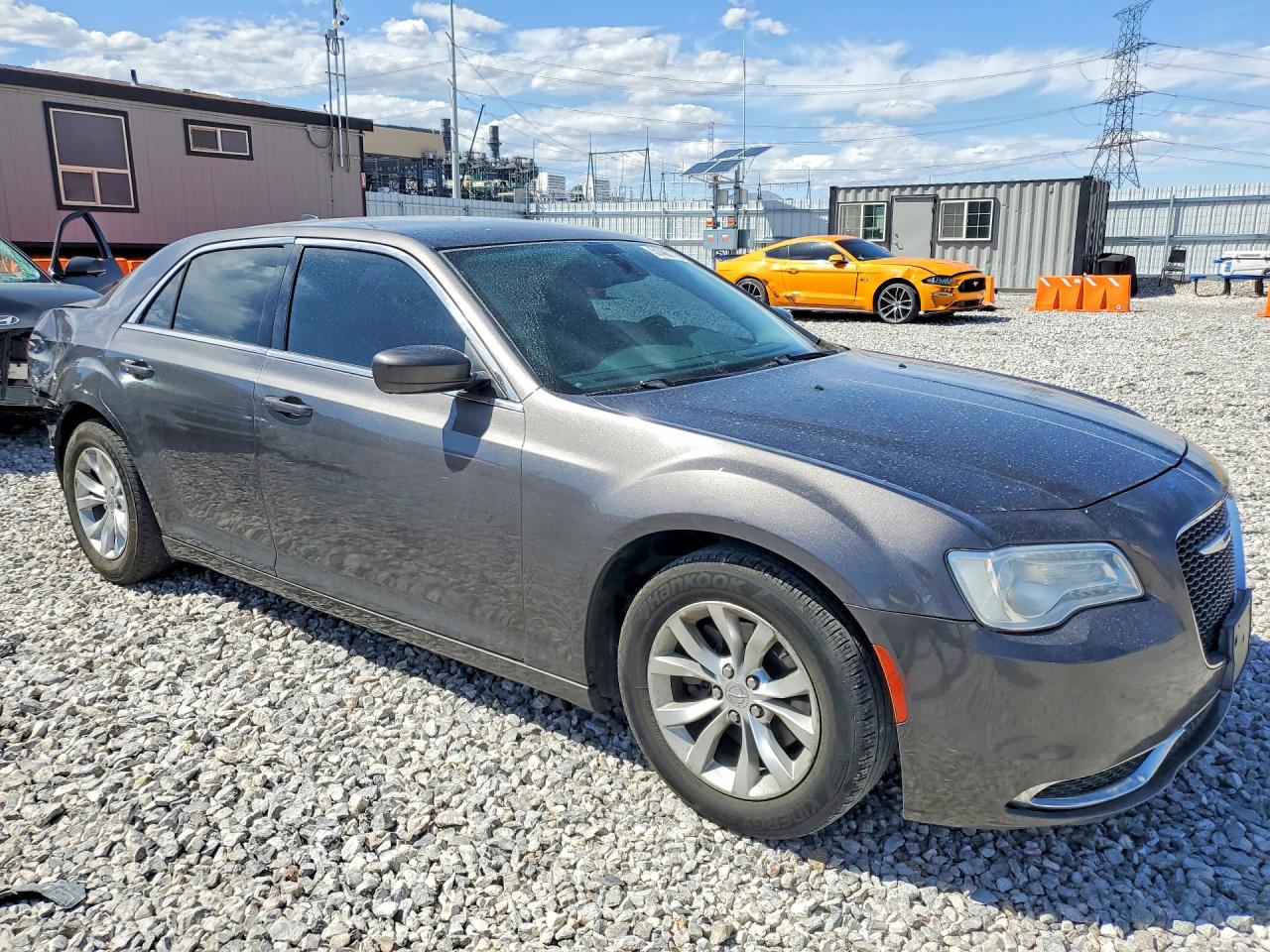 2015 CHRYSLER 300 photo 10
