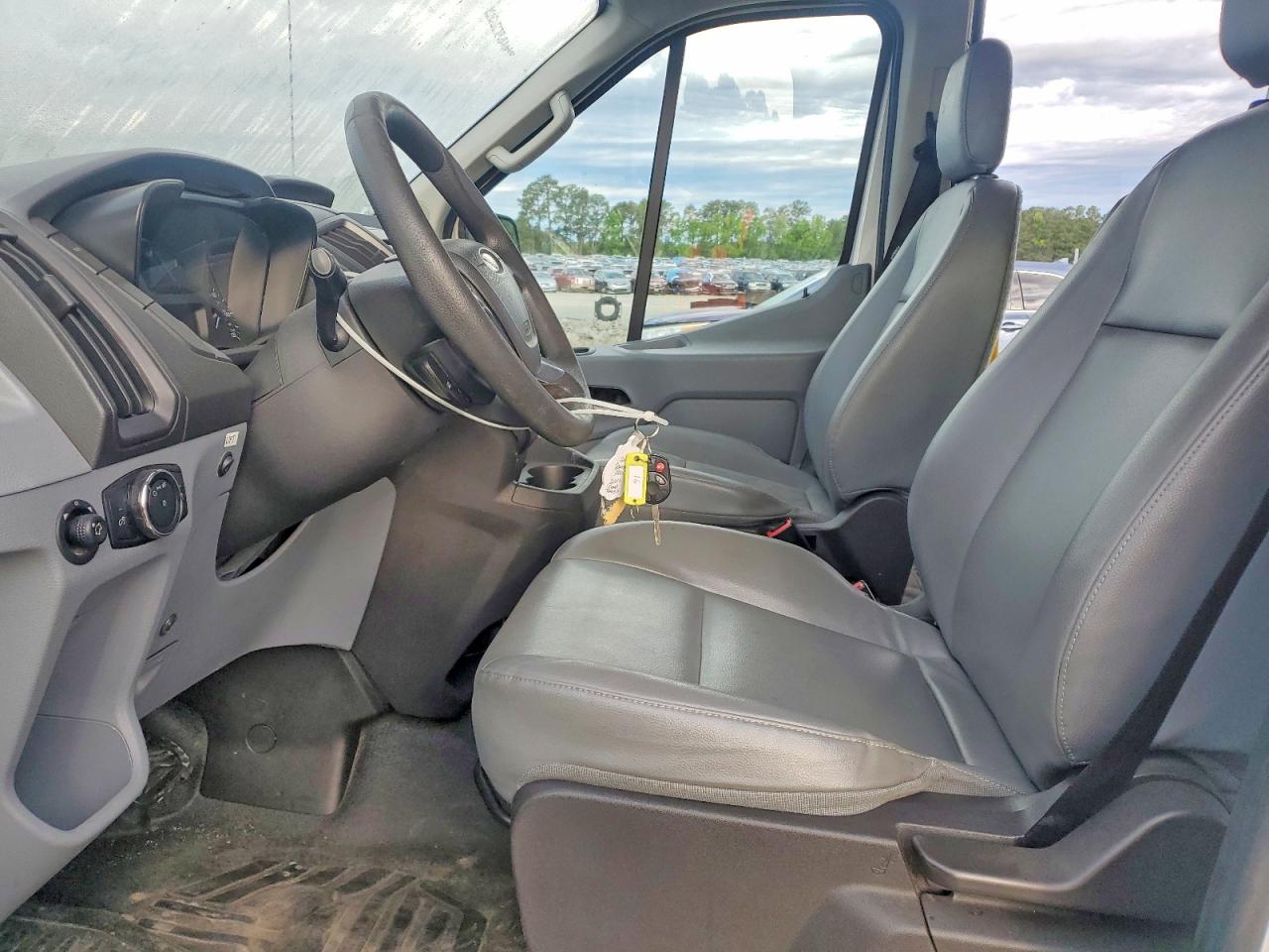 2016 FORD TRANSIT T-350 photo 19