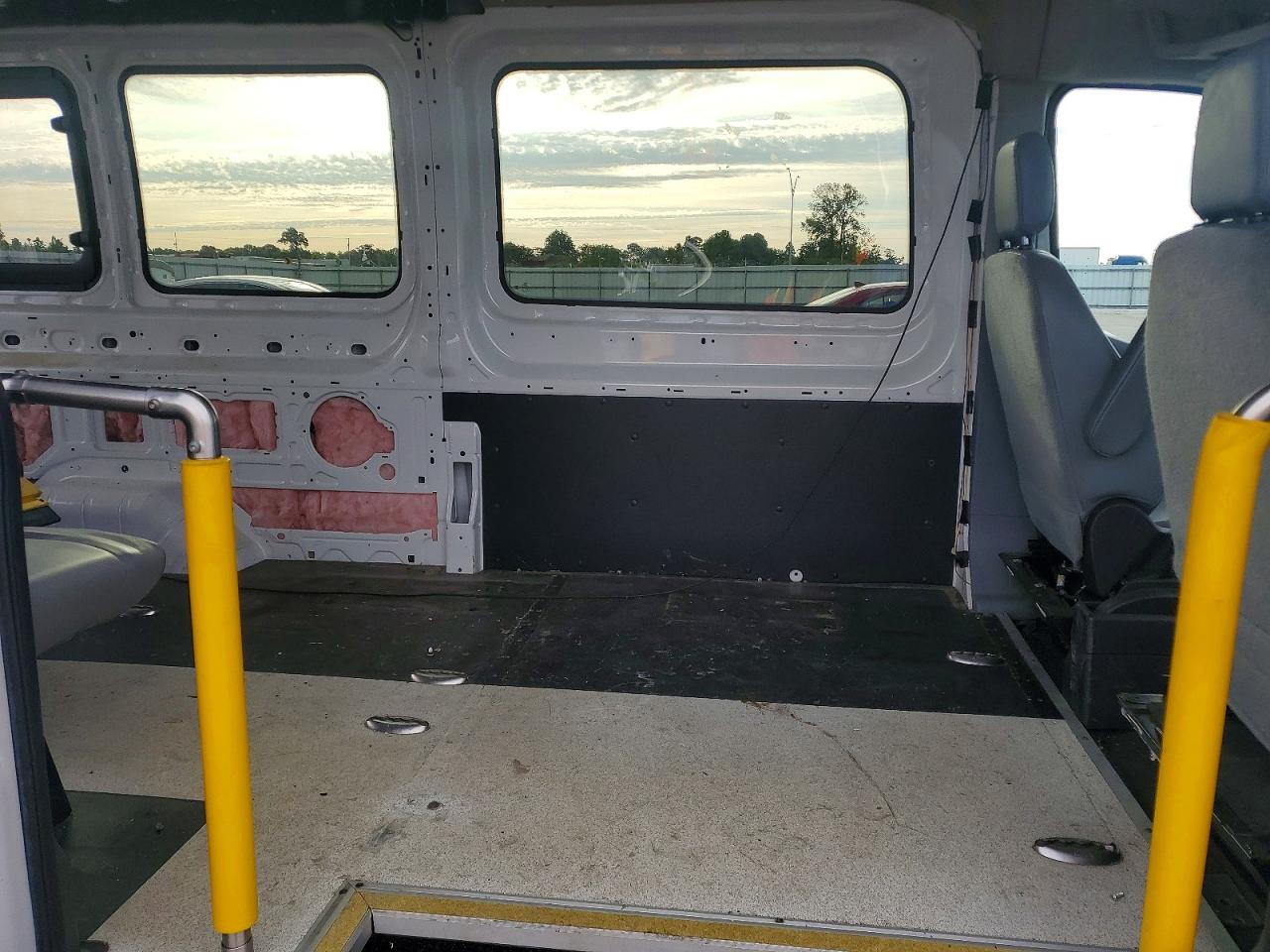 2016 FORD TRANSIT T-350 photo 31