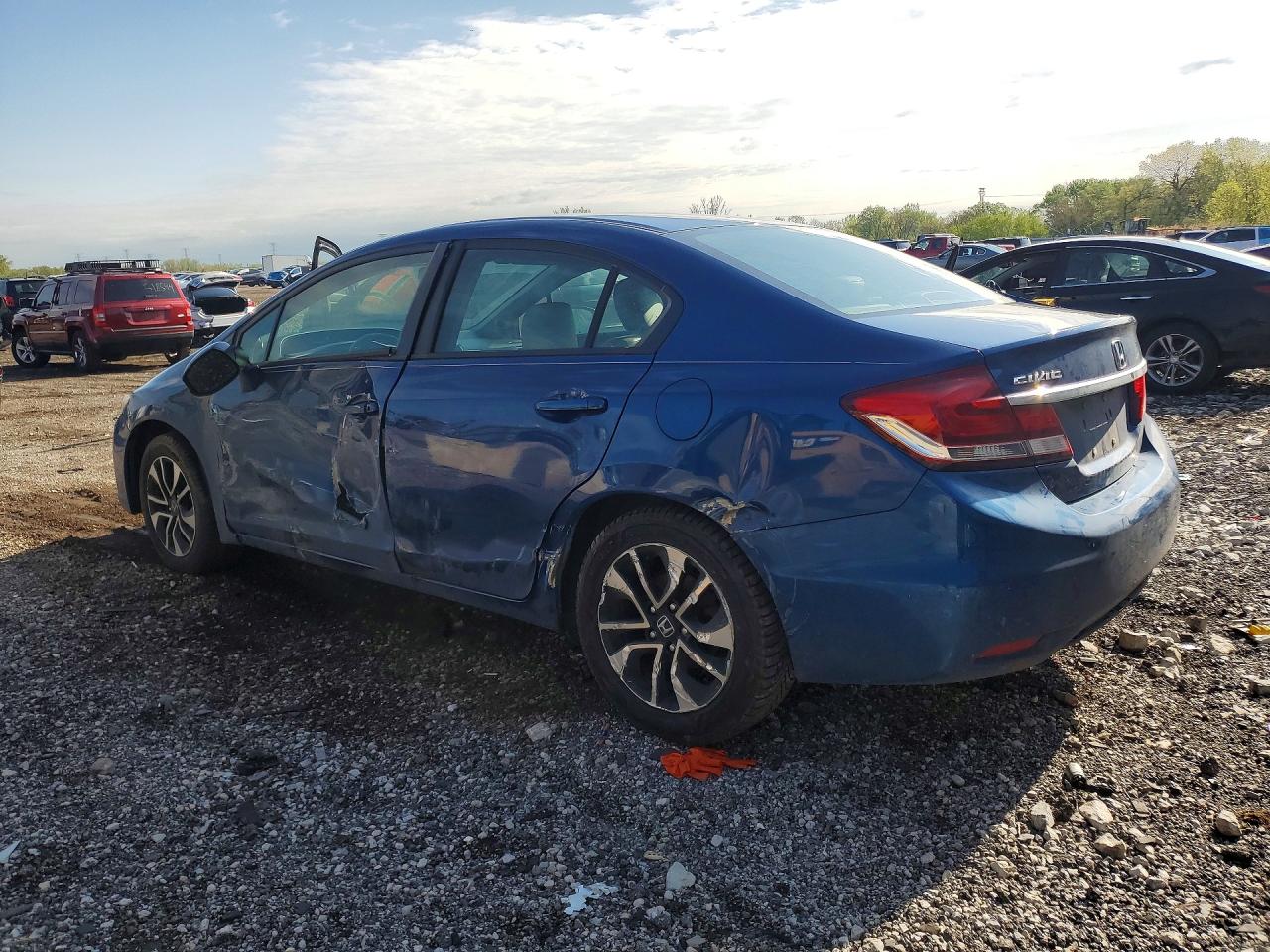 2013 HONDA CIVIC EXL photo 4