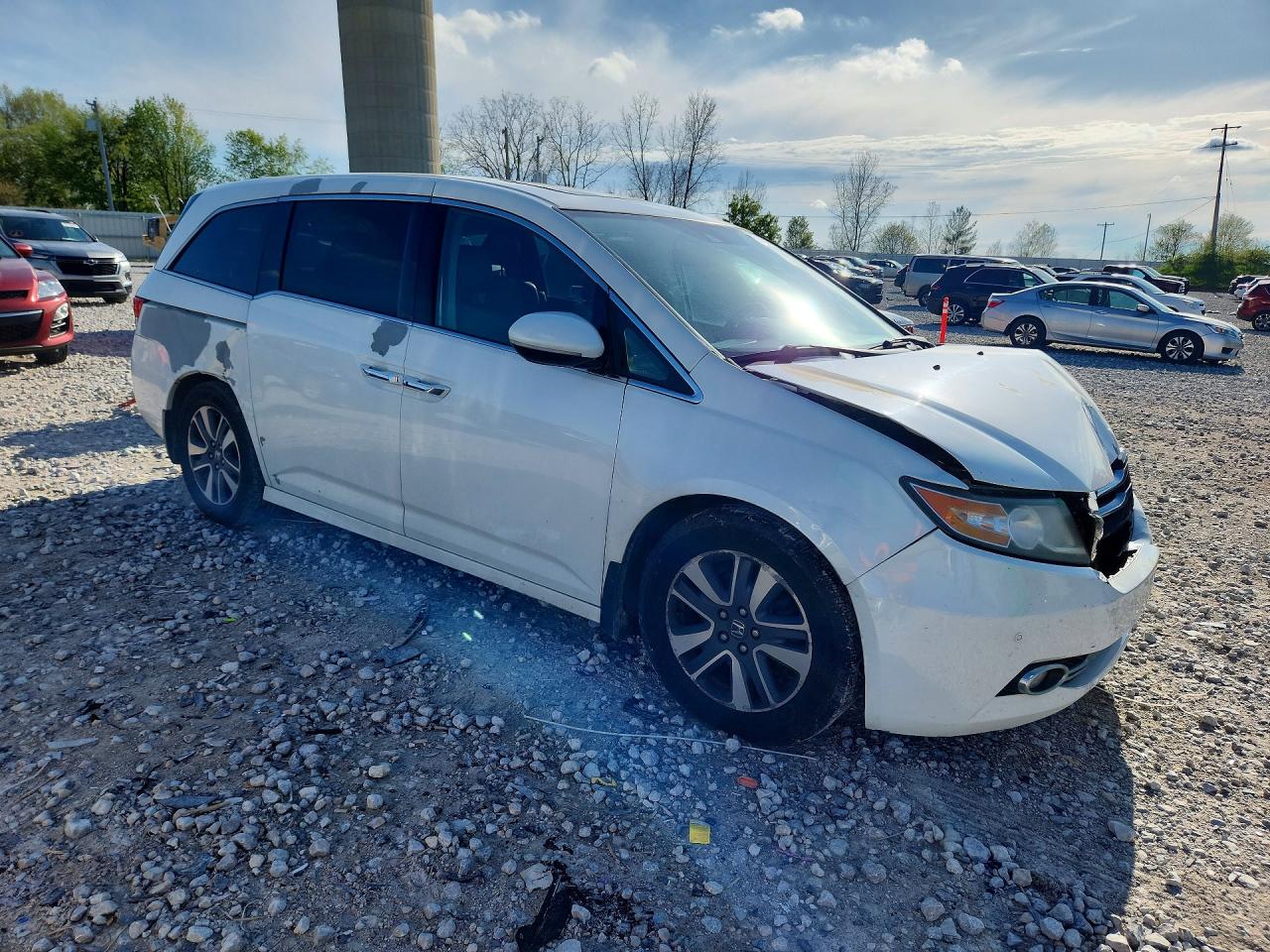 2014 HONDA ODYSSEY TOURING photo 7