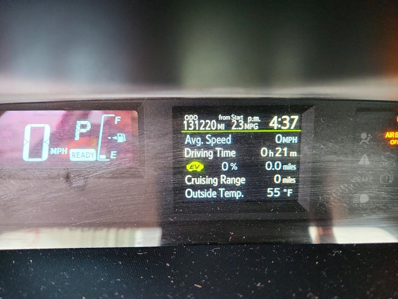 2014 TOYOTA PRIUS C ONE photo 9