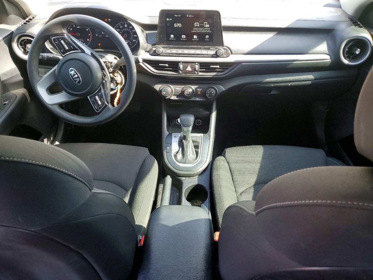 2021 KIA FORTE LXS photo 22