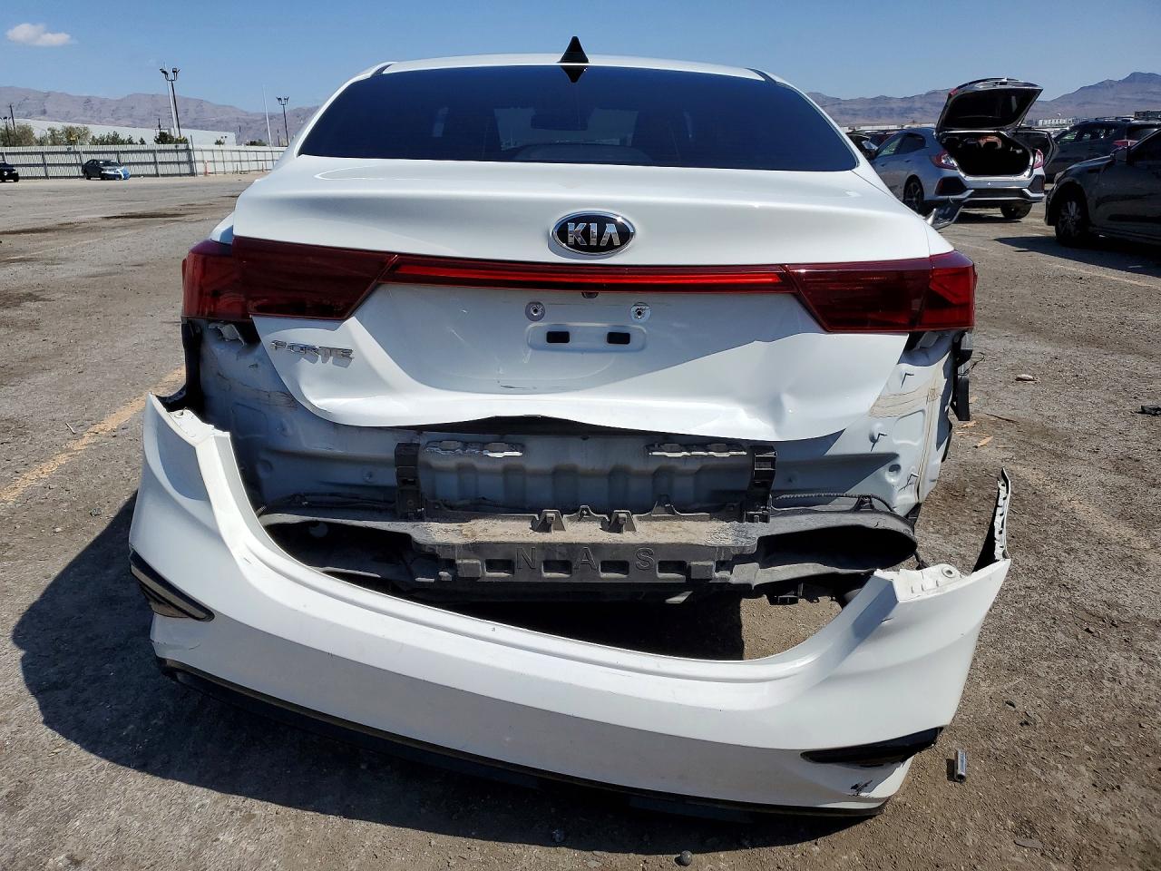 2021 KIA FORTE LXS photo 16