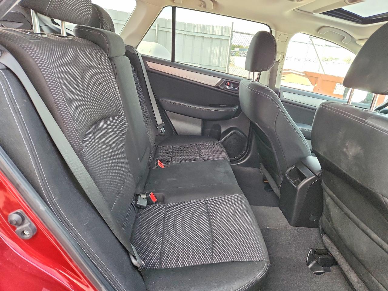 2015 SUBARU OUTBACK 2.5I PREMIUM photo 28