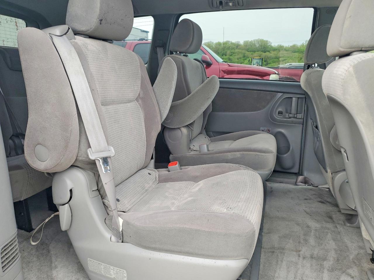 2008 TOYOTA SIENNA LE 7-PASSENGER photo 21