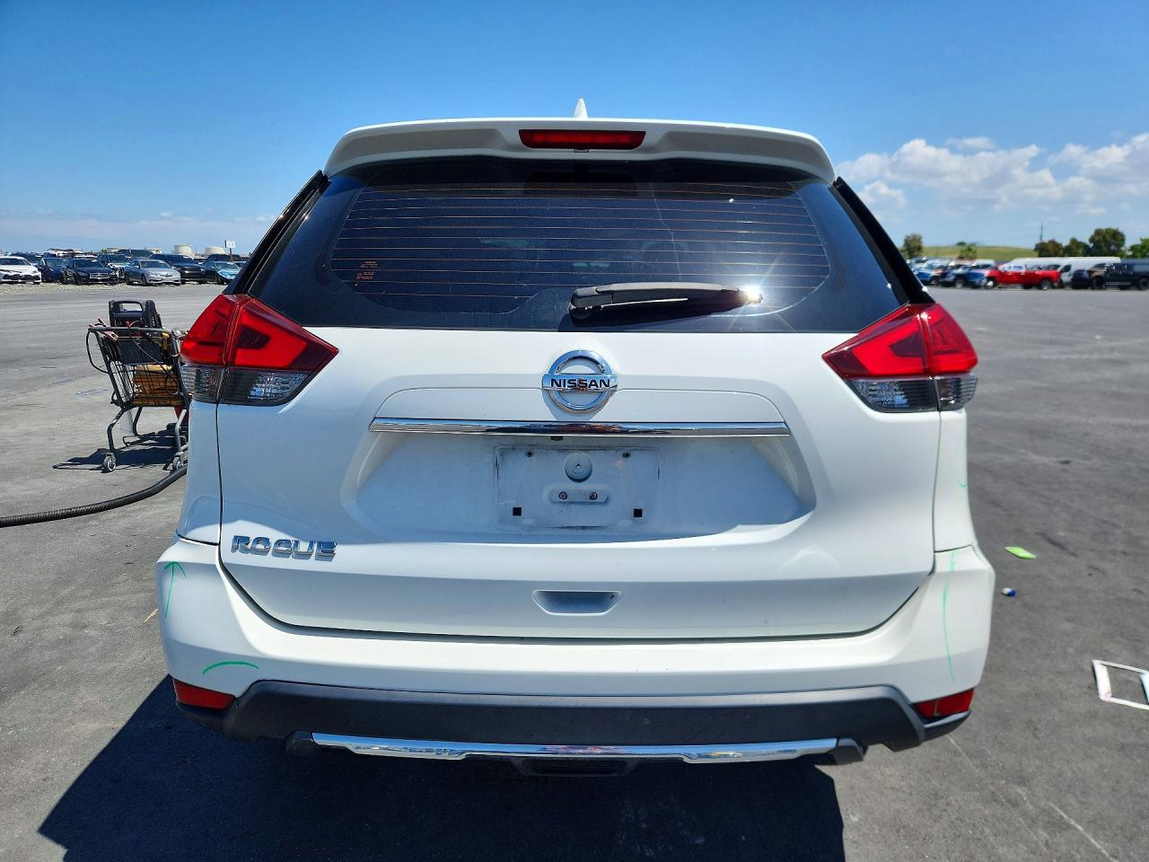 2017 NISSAN ROGUE S photo 6