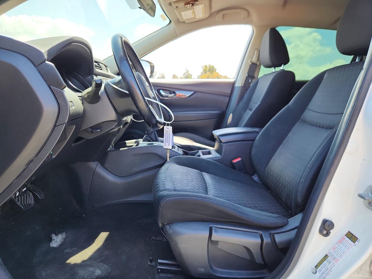 2017 NISSAN ROGUE S photo 7