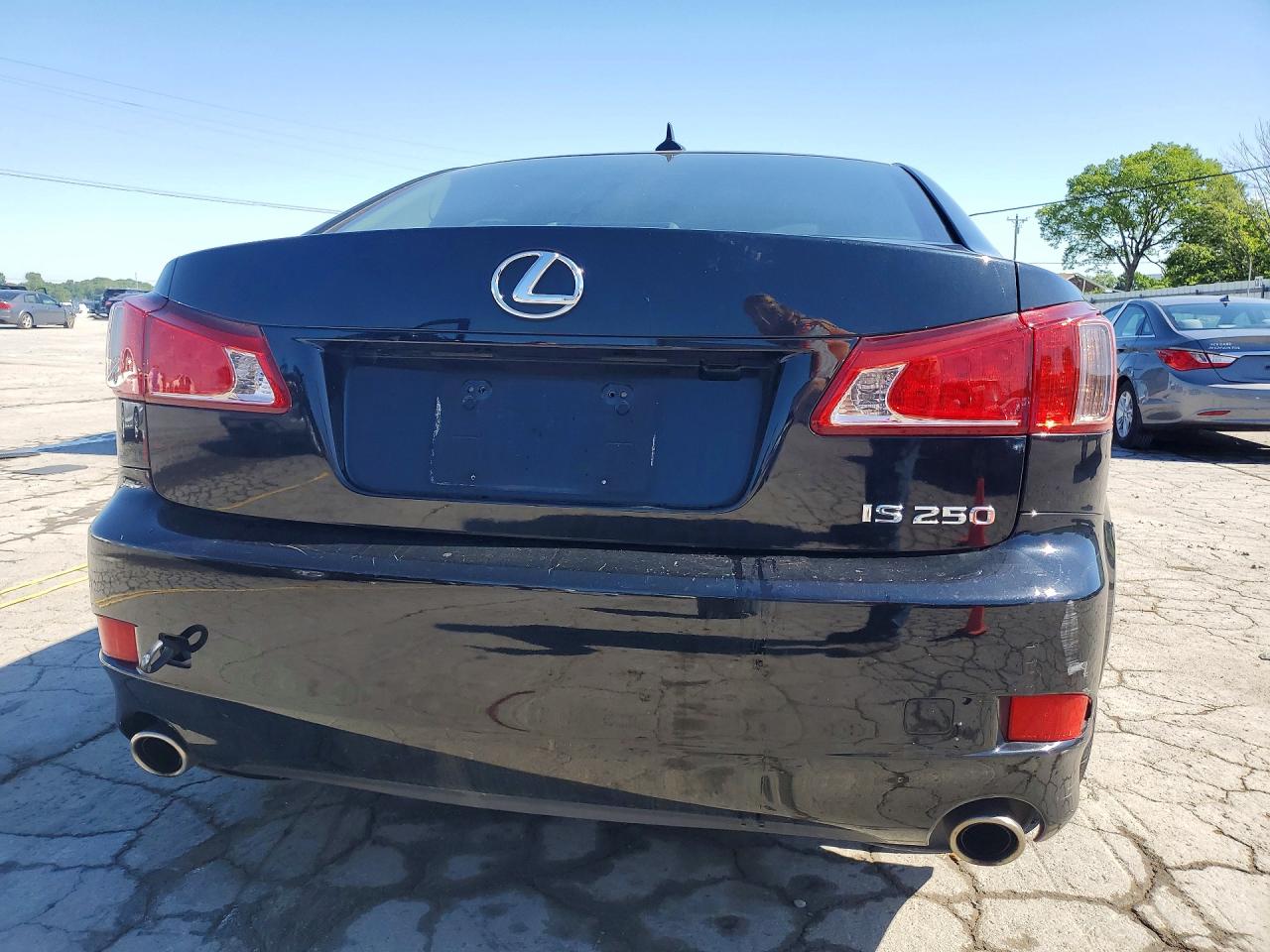 2012 LEXUS IS 250 photo 6