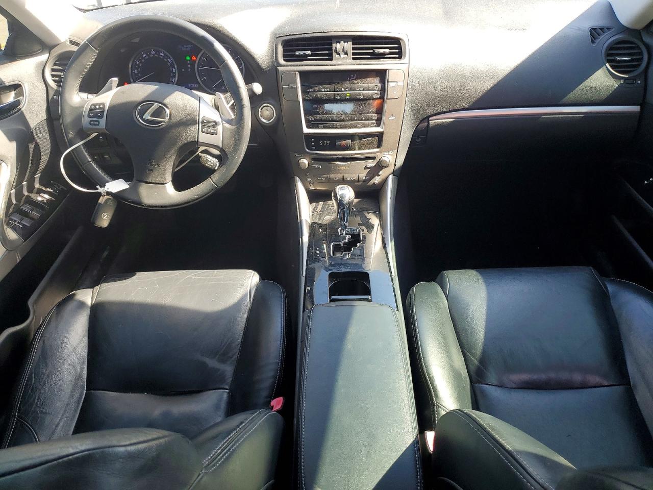 2012 LEXUS IS 250 photo 8