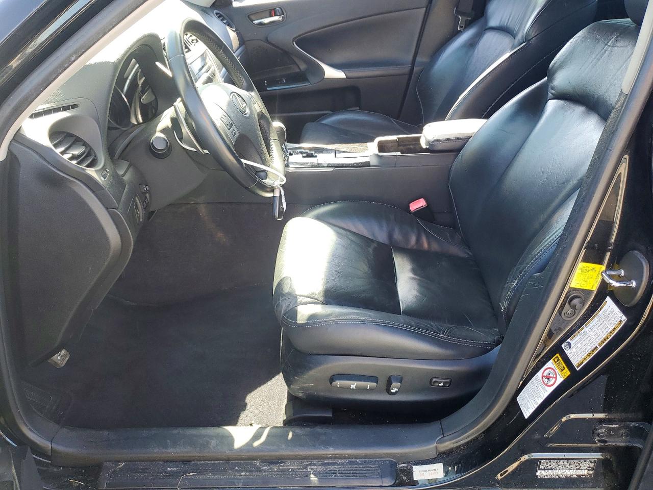 2012 LEXUS IS 250 photo 7