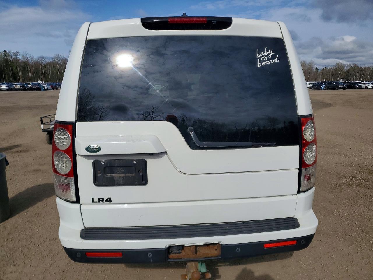 2013 LAND ROVER LR4 HSE photo 16