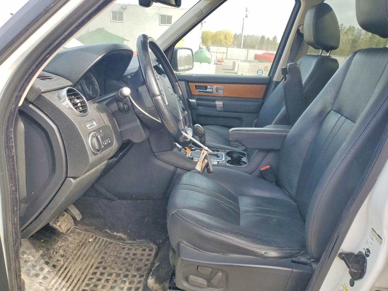 2013 LAND ROVER LR4 HSE photo 19