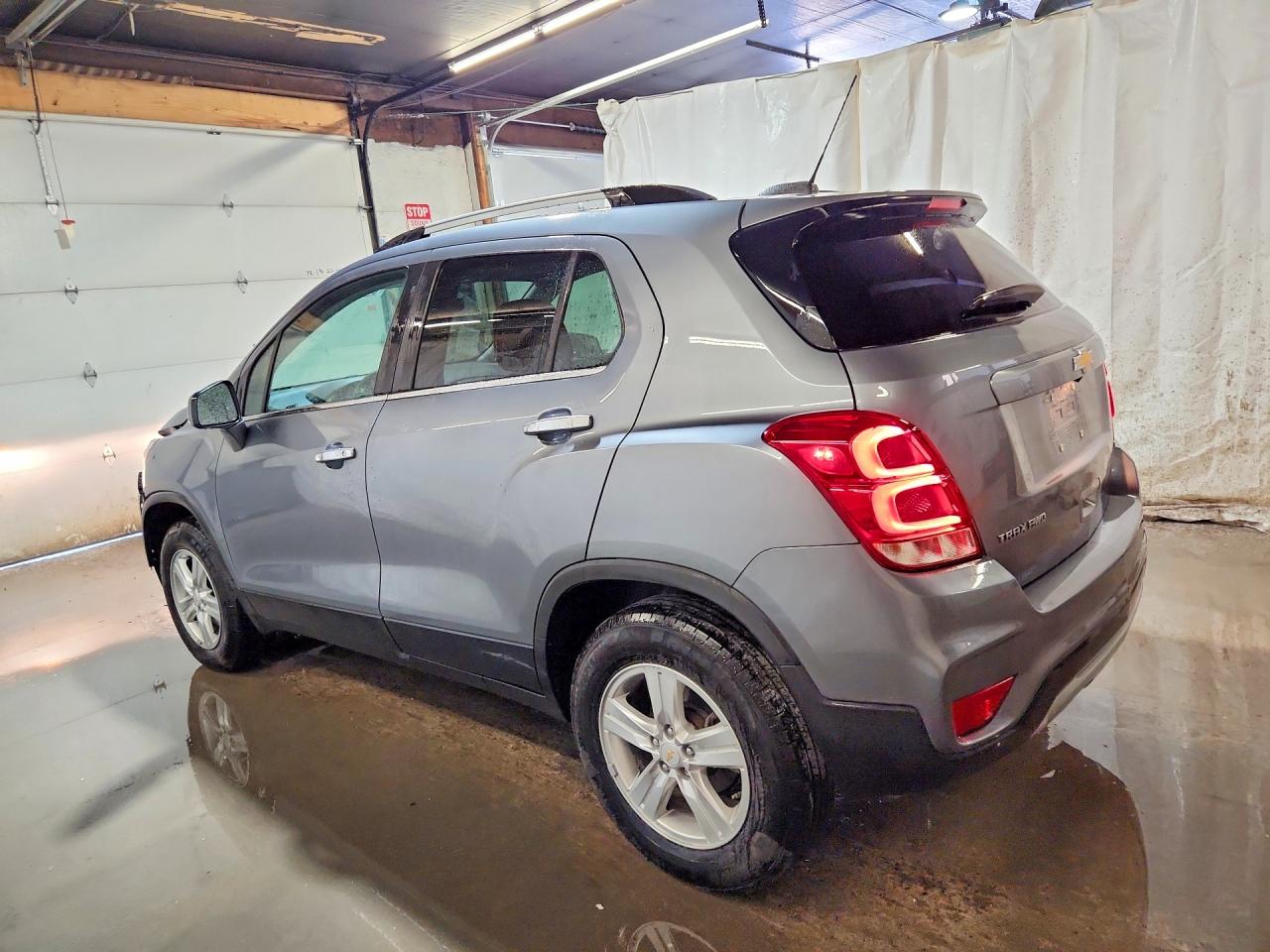 2019 CHEVROLET TRAX 1LT photo 3