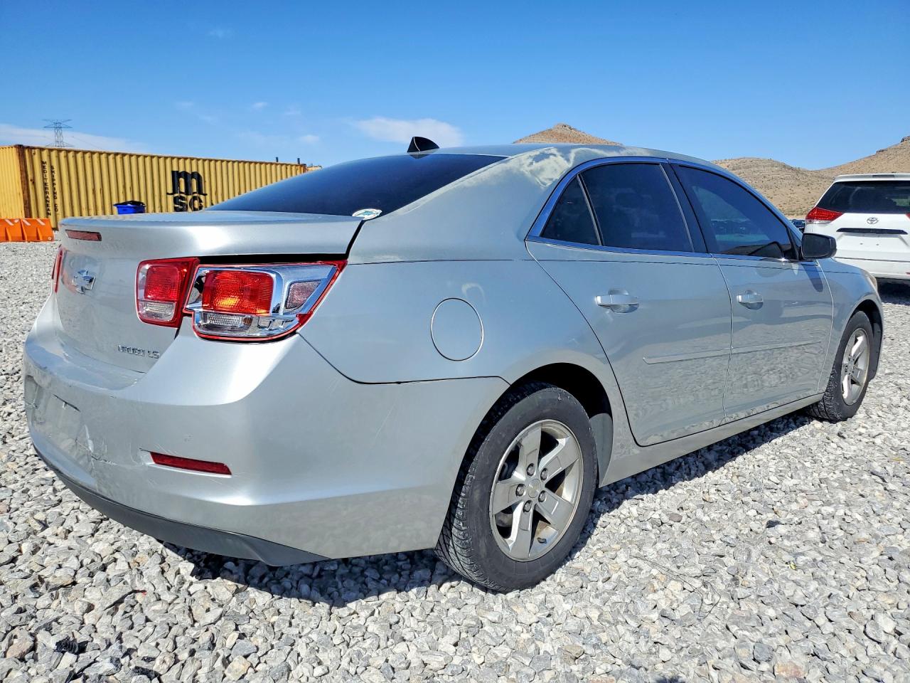 2014 CHEVROLET MALIBU LS photo 3