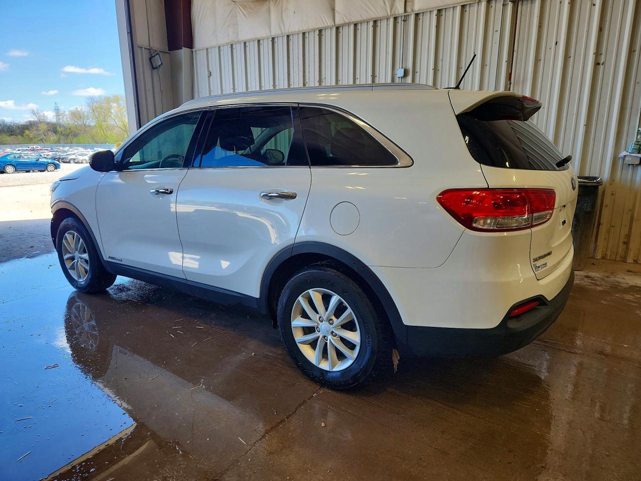 2017 KIA SORENTO LX V6 photo 3