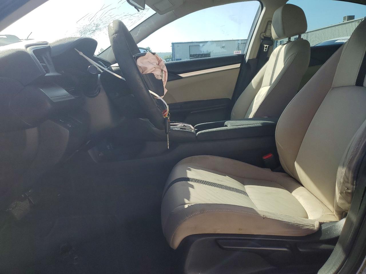 2016 HONDA CIVIC LX photo 7