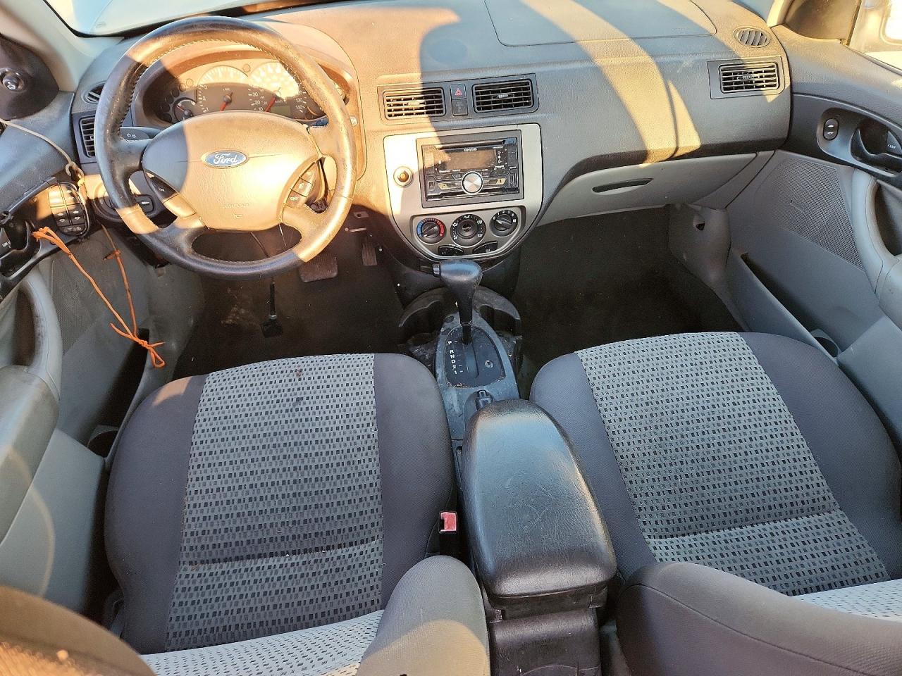 2007 FORD FOCUS ZX4 photo 15