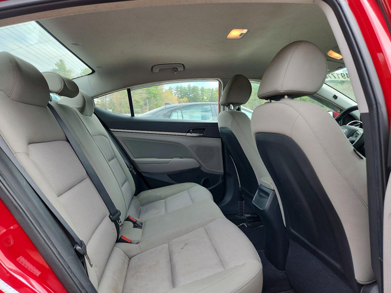 2017 HYUNDAI ELANTRA SE photo 19