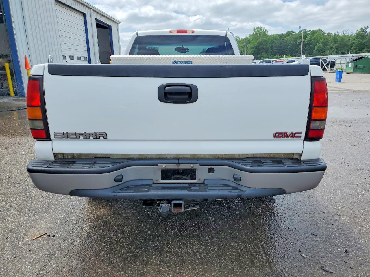 2007 GMC NEW SIERRA C1500 CLASSIC photo 11