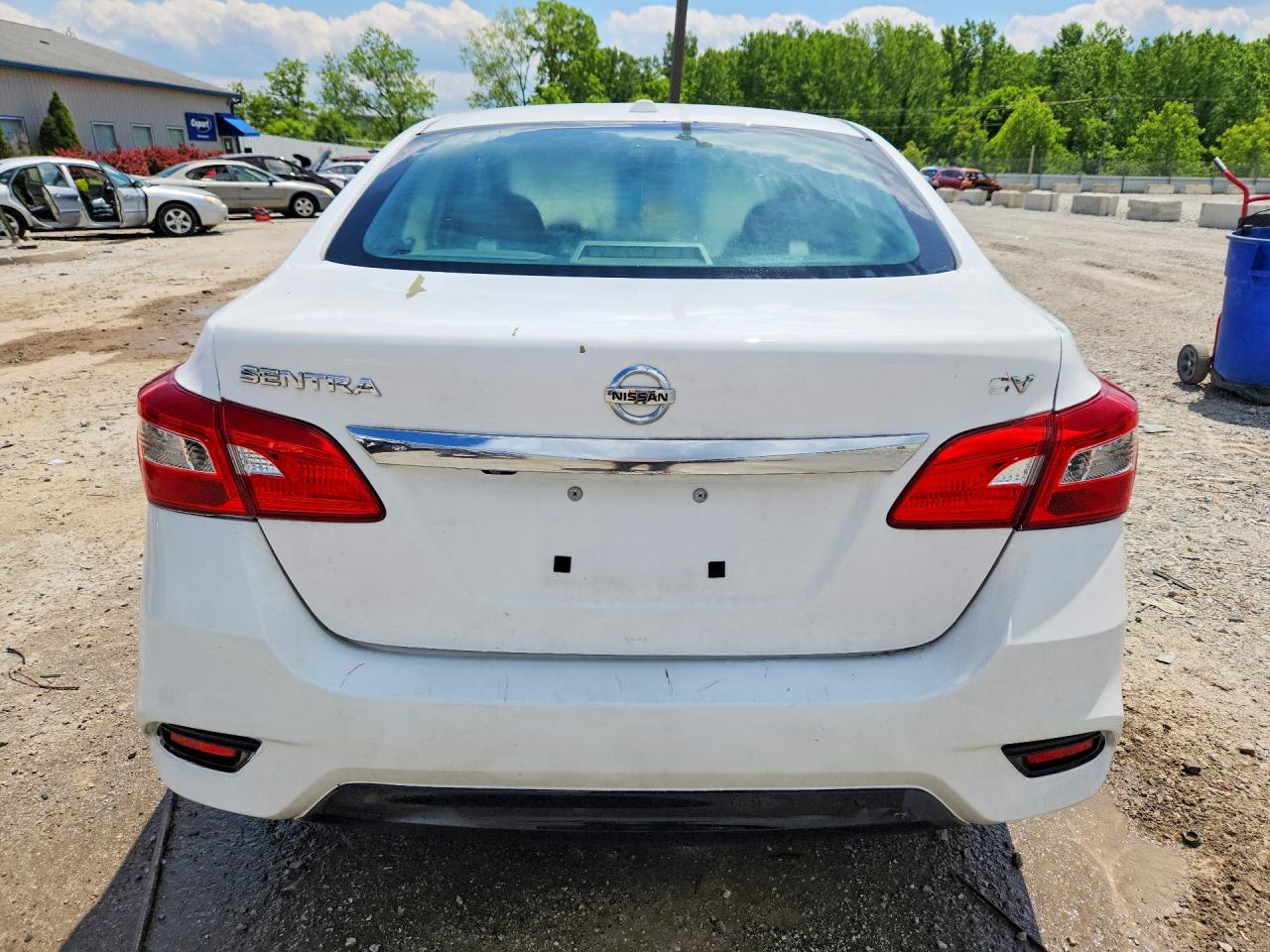 2019 NISSAN SENTRA SV photo 11