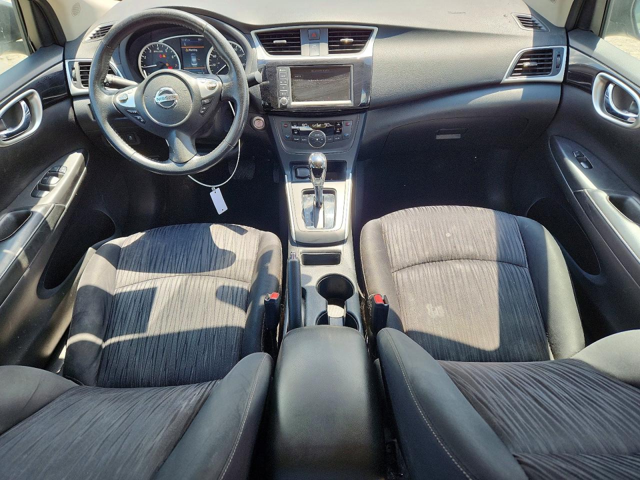 2019 NISSAN SENTRA SV photo 15