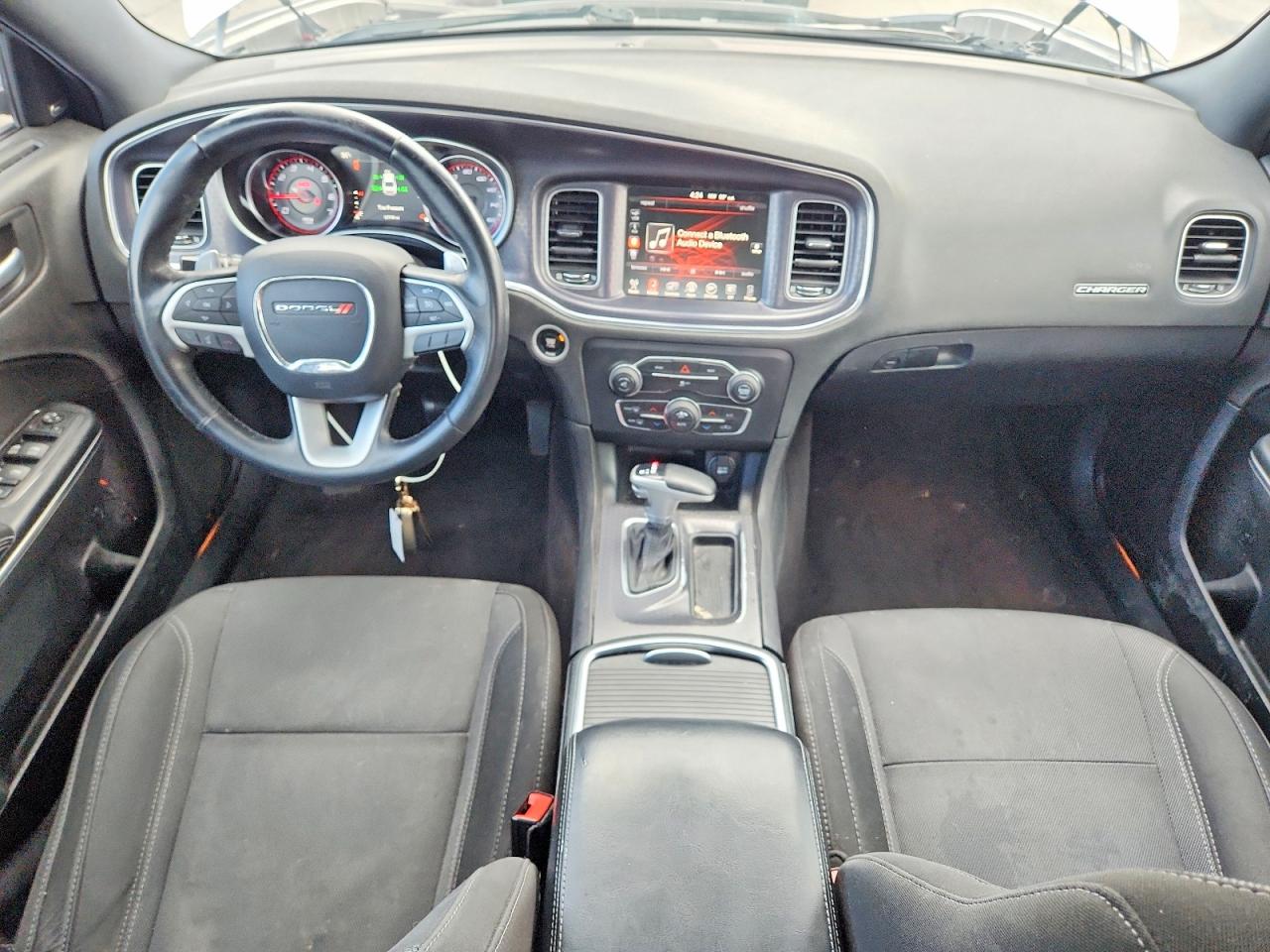 2016 DODGE CHARGER R photo 22