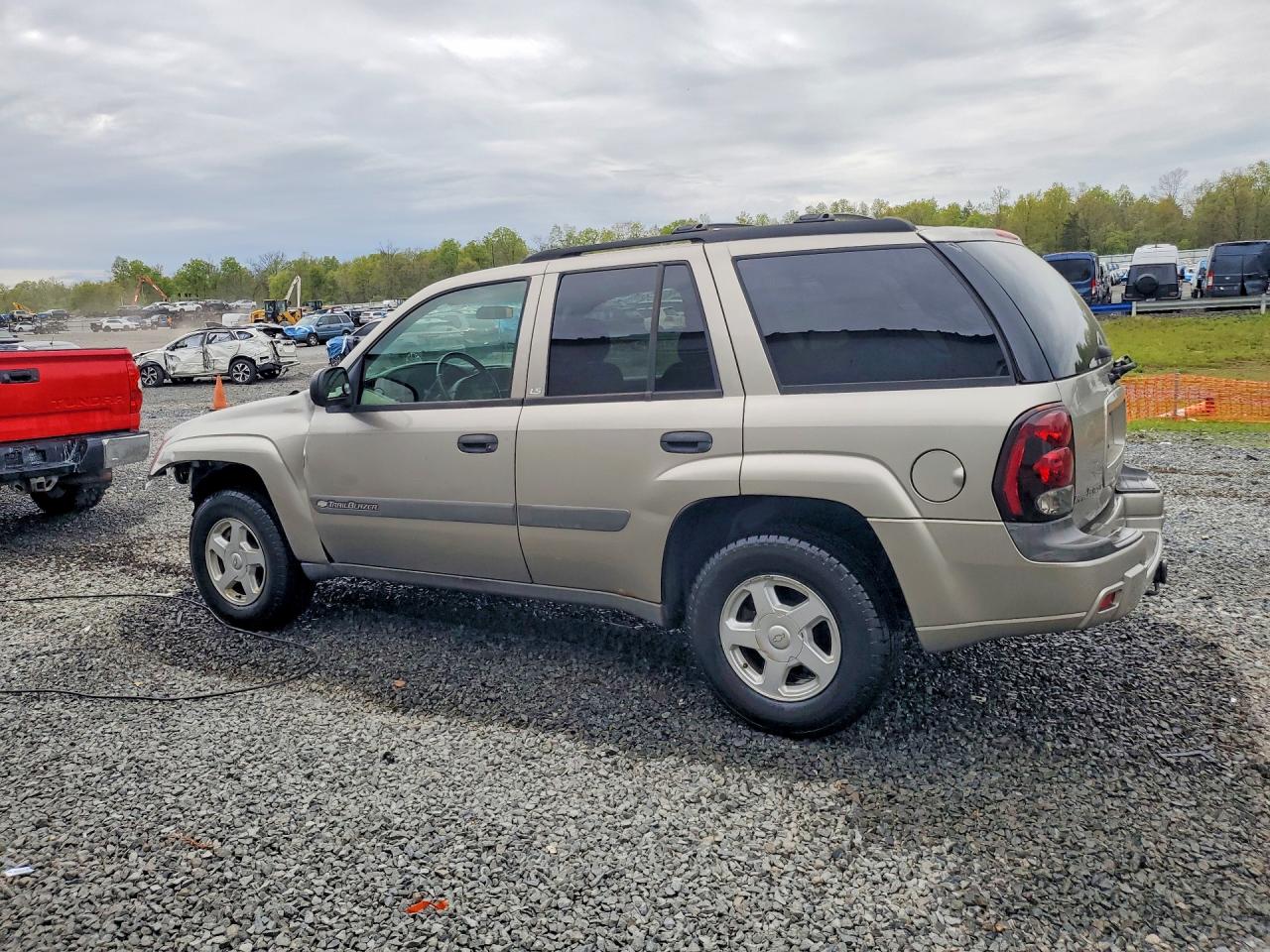 2003 CHEVROLET TRAILBLAZER photo 3