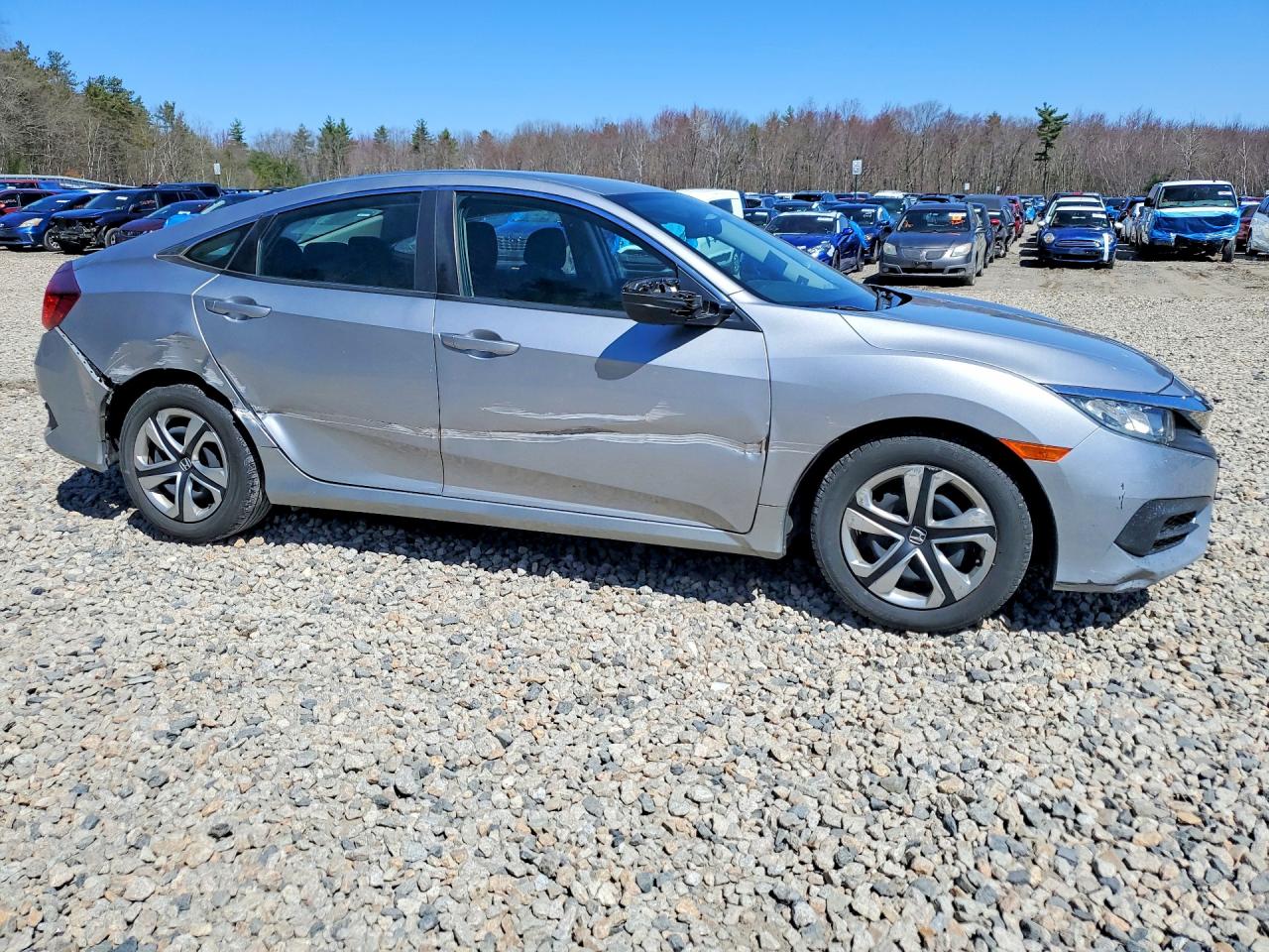 2016 HONDA CIVIC LX photo 4