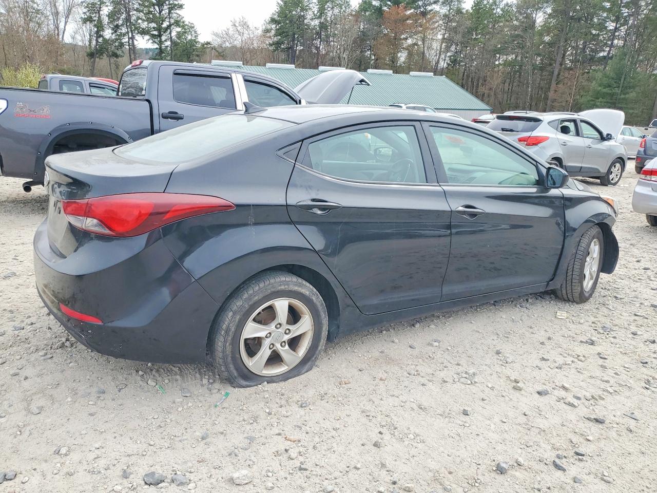 2014 HYUNDAI ELANTRA SE photo 3