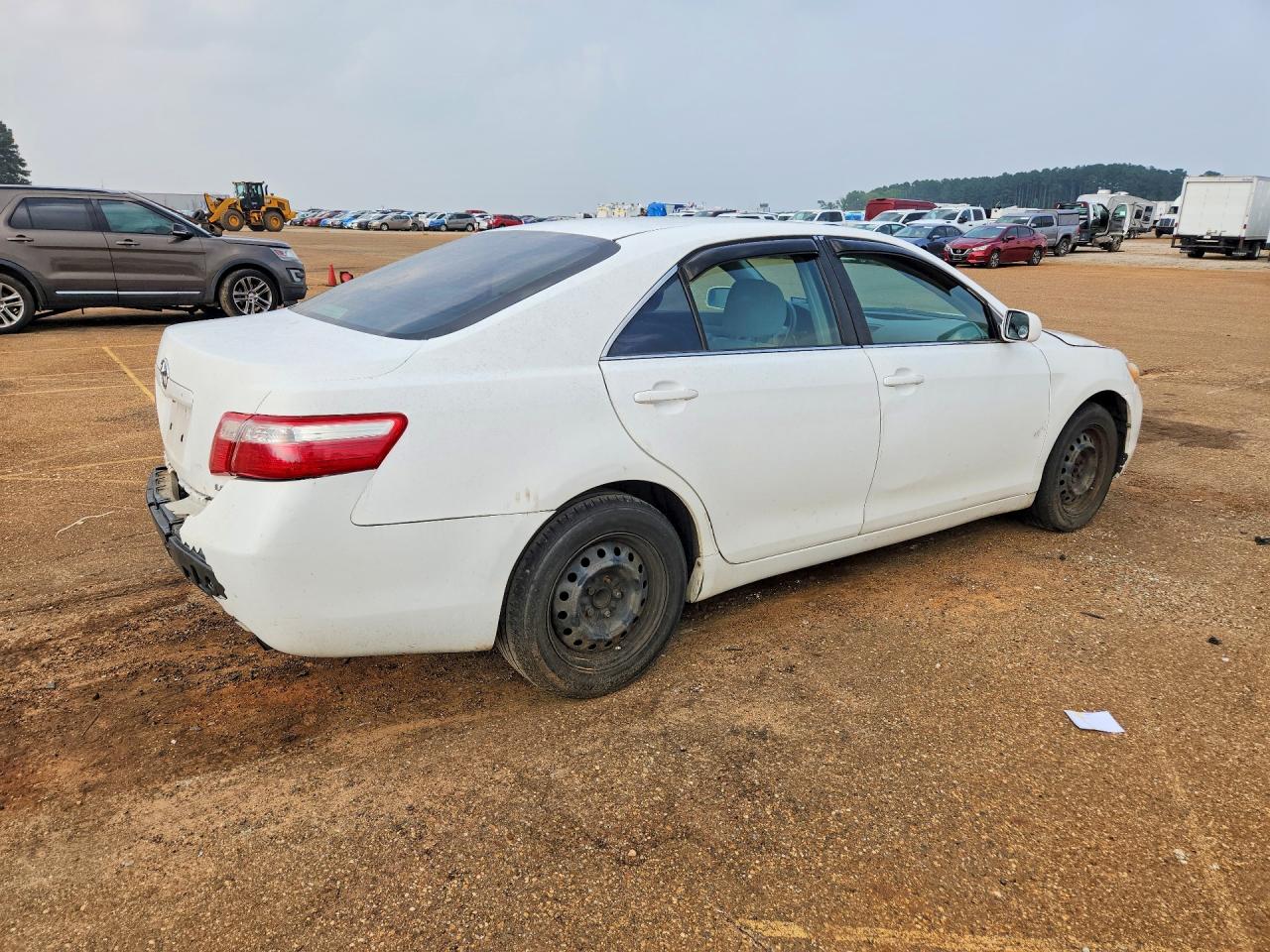 2009 TOYOTA CAMRY photo 5