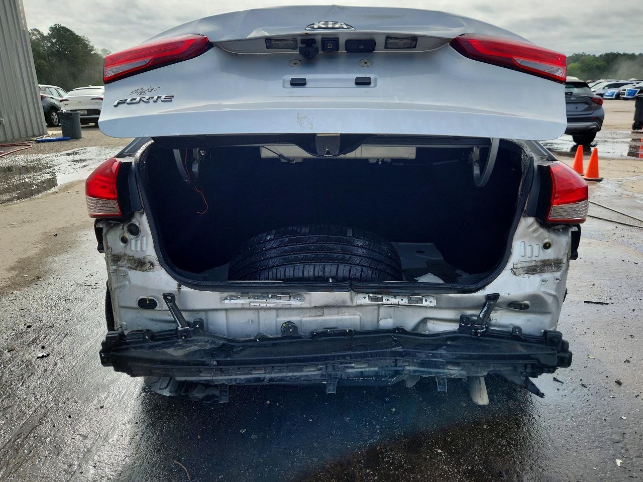 2018 KIA FORTE LX photo 6