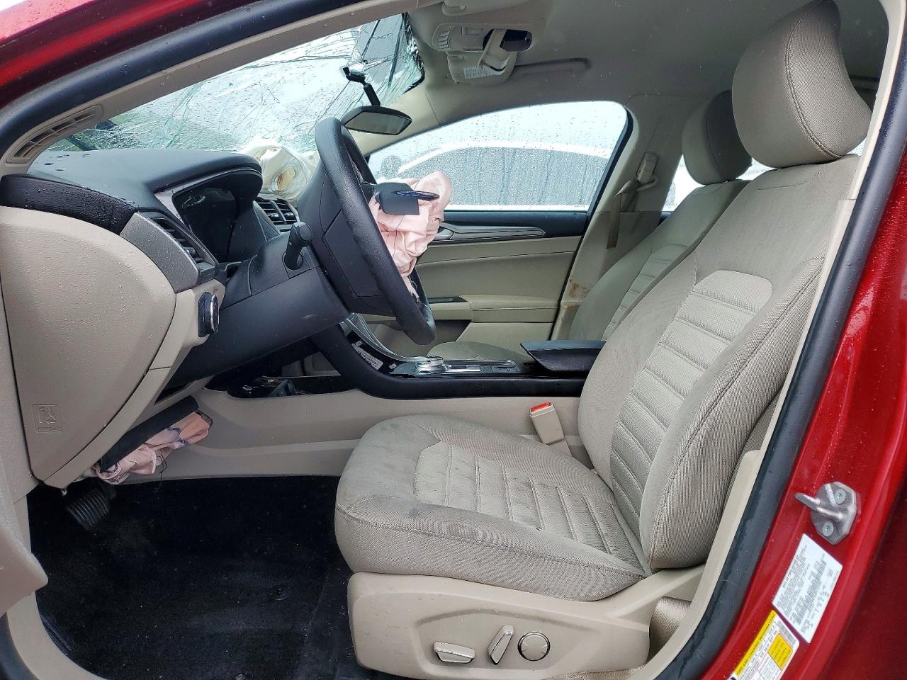 2018 FORD FUSION SE photo 19