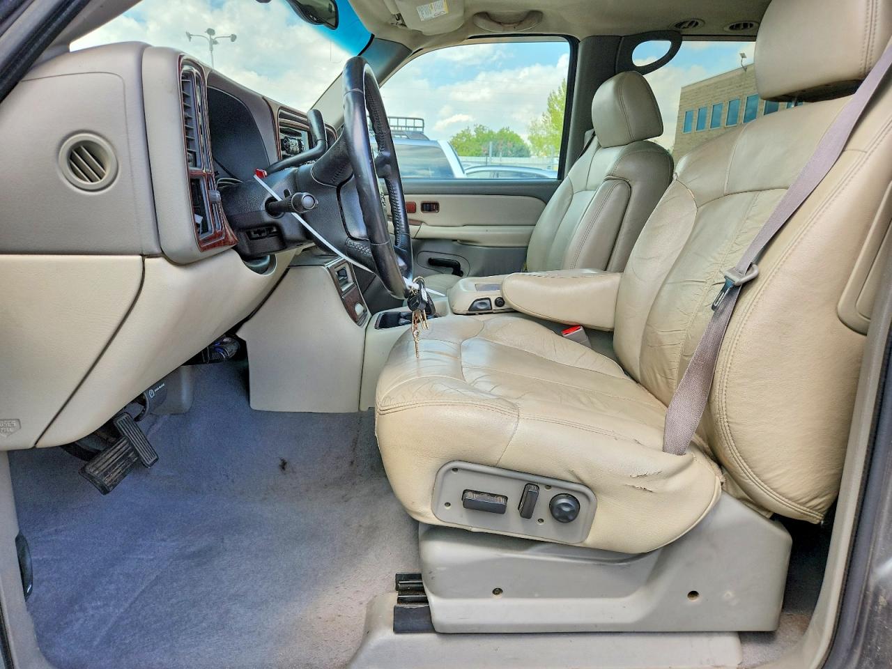 2002 CHEVROLET SUBURBAN K1500 photo 19