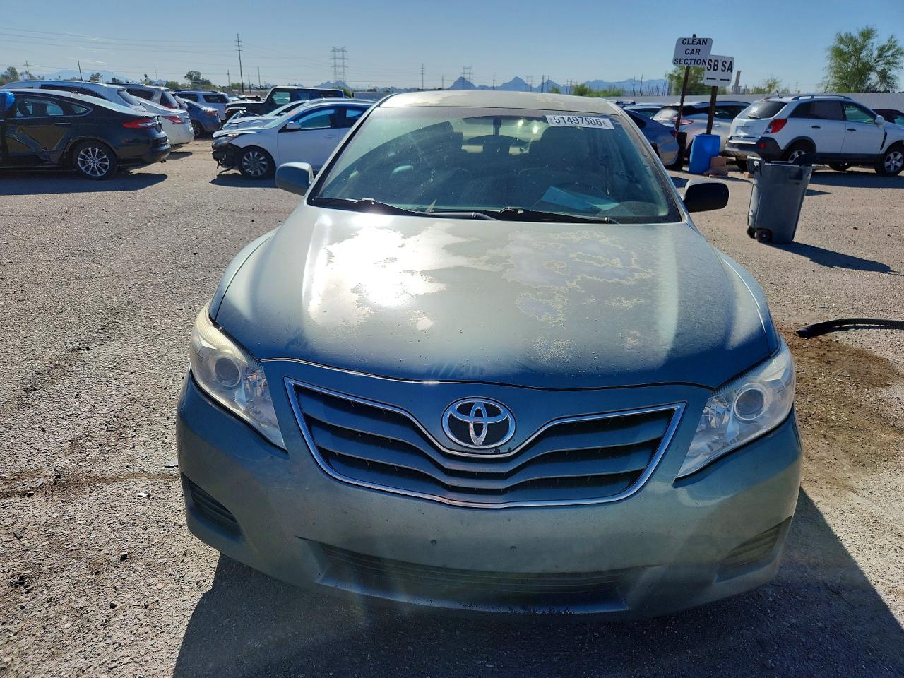 2010 TOYOTA CAMRY LE photo 9