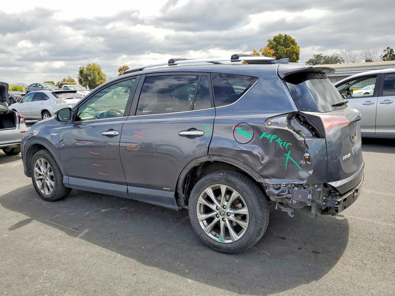 2016 TOYOTA RAV4 HV LIMITED photo 4